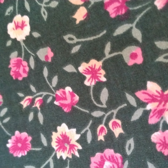 Floral Carrier for casserole, by Outer Circle Products LTD - Picture 7 of 7